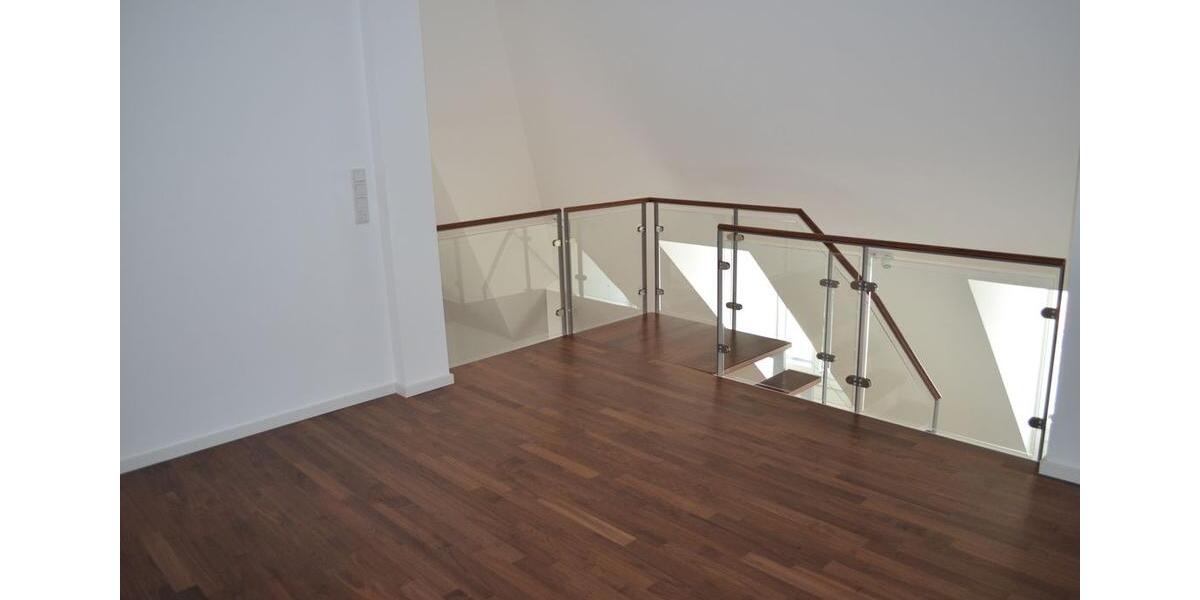 Etagenwohnung Regensburg Kumpfmühl - 2 Zimmer, 94 m&sup2;, 1.480&euro; | Angebot:26538627