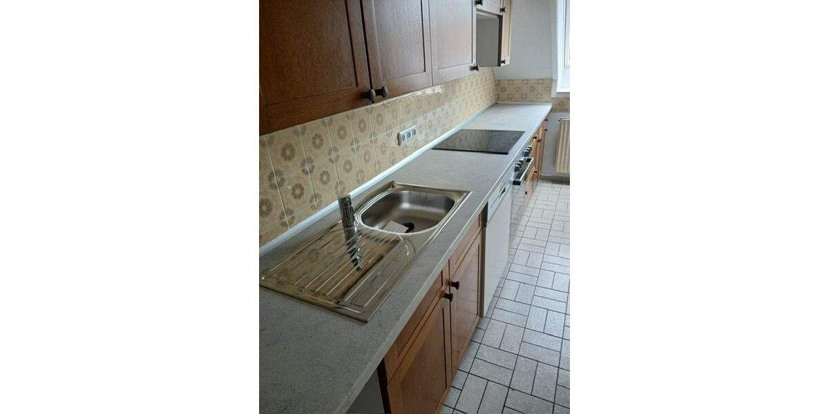 Etagenwohnung Scharnebeck - 3 Zimmer, 100 m&sup2;, 900&euro; | Angebot:26751463