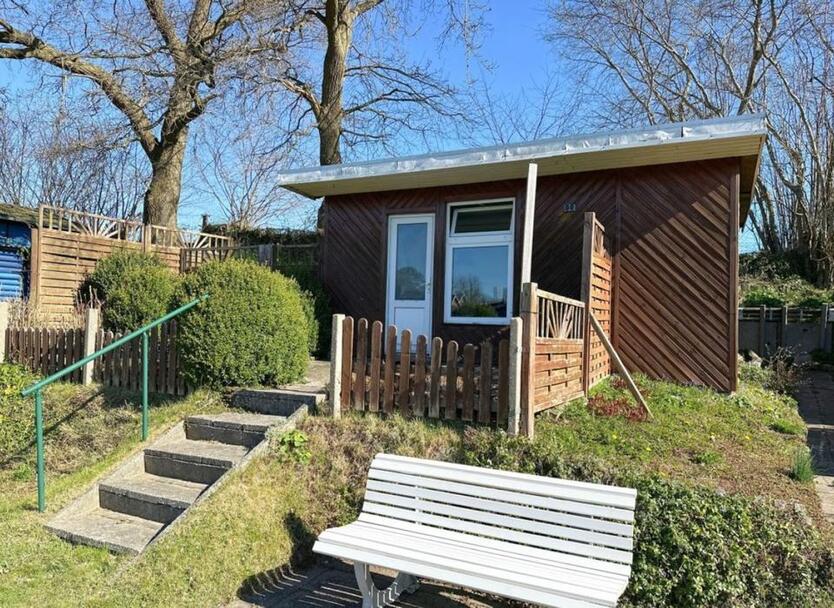 150qm 4 Zimmer Haus Schleswig 700qm Garten Garage zwei neue EBK