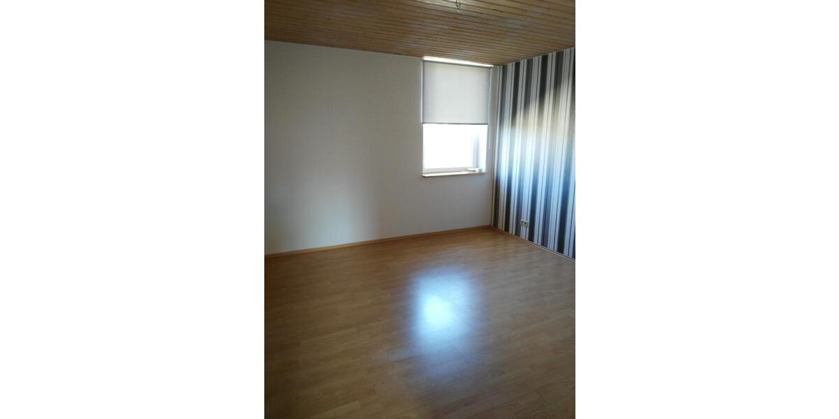 Dachgeschoßwohnung Coesfeld - 2.5 Zimmer, 75 m&sup2;, 820&euro; | Angebot:25981094