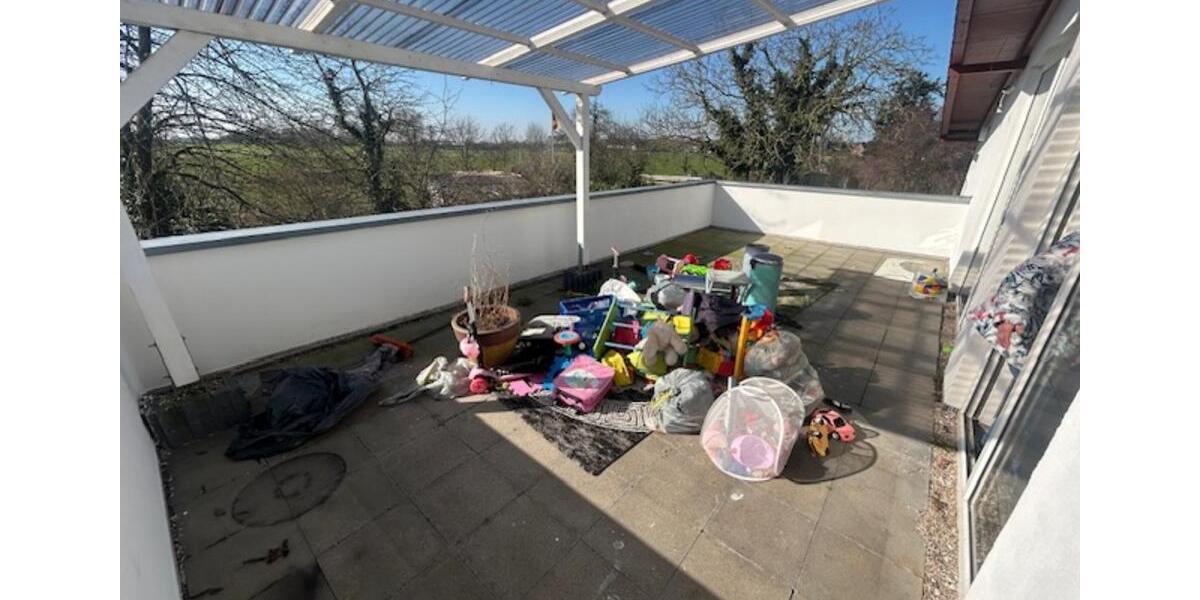 Etagenwohnung Viersen Hülsdonk - 3 Zimmer, 120 m&sup2;, 990&euro; | Angebot:25433318