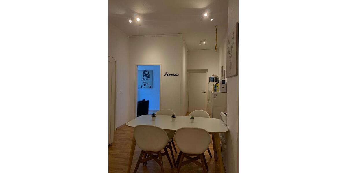 Wohnen auf Zeit Esslingen am Neckar - 1 Zimmer, 11 m&sup2;, 542&euro; | Angebot:24847718