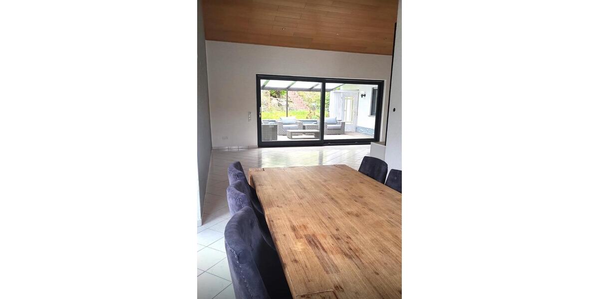 Erdgeschoßwohnung Rockenhausen - 4 Zimmer, 145 m&sup2;, 1.375&euro; | Angebot:25225834