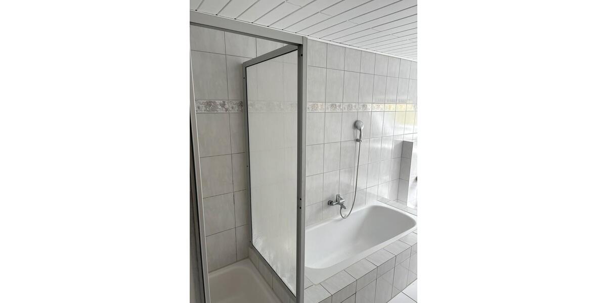 Dachgeschoßwohnung Rietberg - 3 Zimmer, 95 m&sup2;, 900&euro; | Angebot:26235790