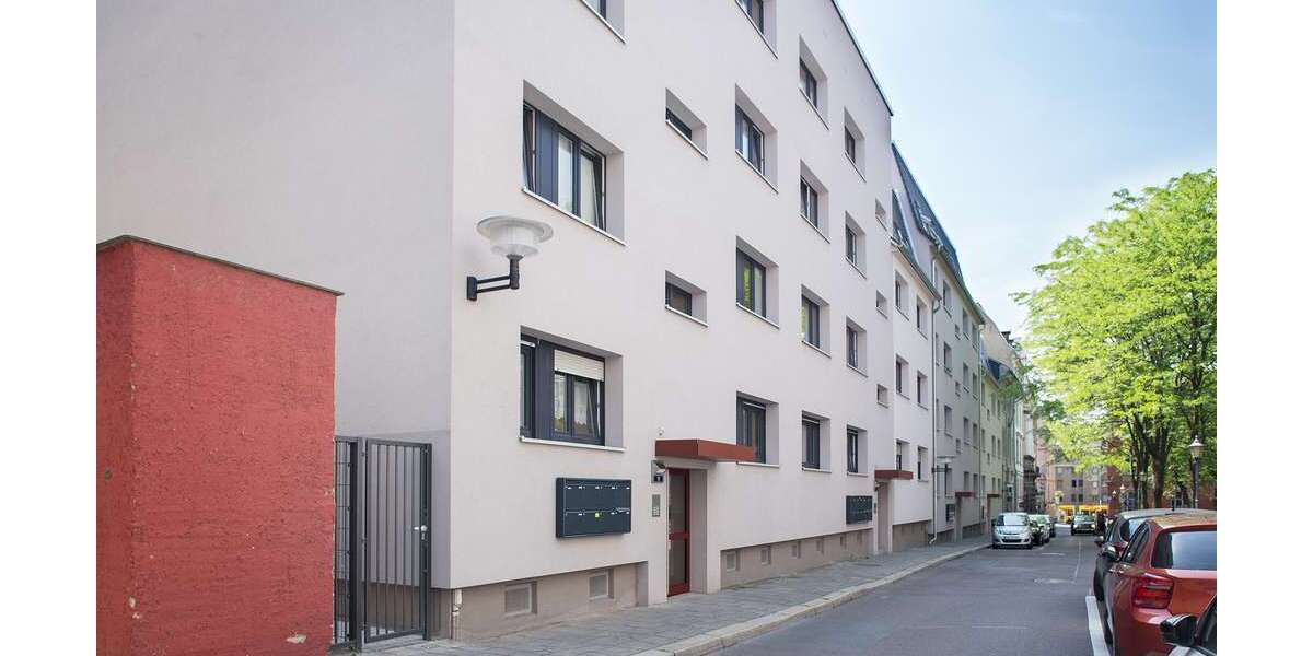 Etagenwohnung Halle - 3 Zimmer, 67 m&sup2;, 555&euro; | Angebot:27072131