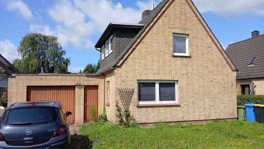 Einfamilienhaus Heide - 3 Zimmer, 80 m&sup2;, 1.500&euro; | Angebot:27181464