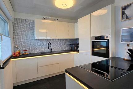 Schöne 5 Zimmerwohnung auf zwei Ebenen mit tollem Ausblick 5 zimmer