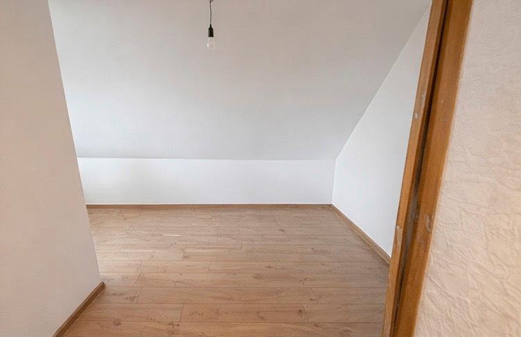 Dachgeschoßwohnung Aßlar - 2 Zimmer, 30 m&sup2;, 600&euro; | Angebot:26069110