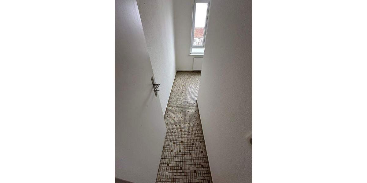 Etagenwohnung Hannover Linden-Mitte - 3 Zimmer, 61 m&sup2;, 950&euro; | Angebot:24825369