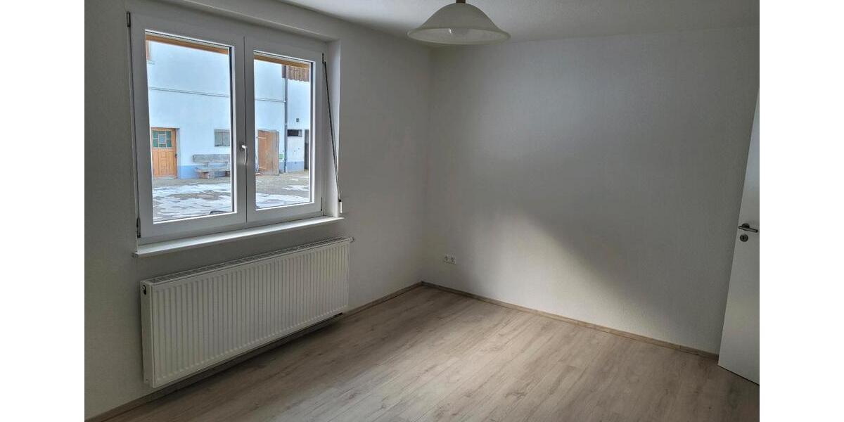 Einfamilienhaus Nusplingen - 5 Zimmer, 120 m&sup2;, 960&euro; | Angebot:24620488