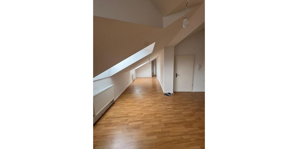 Dachgeschoßwohnung Berlin Treptow-Köpenick - 2 Zimmer, 63 m&sup2;, 1.325&euro; | Angebot:23407862