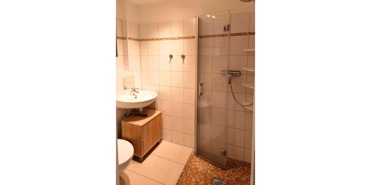 Monteurwohnung. 2 Personen. 20€ p.P. per Nacht 2 zimmer