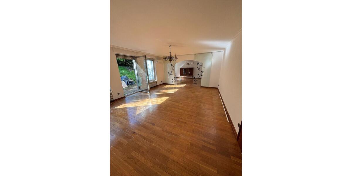 Einfamilienhaus Cochem - 10 Zimmer, 277 m&sup2;, 2.000&euro; | Angebot:26424934
