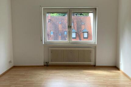 Wohnung Baden-Baden Baden - 2.5 Zimmer, 84 m&sup2;, 840&euro; | Angebot:26563748