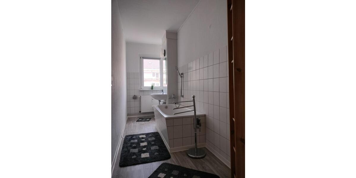 Etagenwohnung Franzburg - 3 Zimmer, 69 m&sup2;, 379&euro; | Angebot:26480600