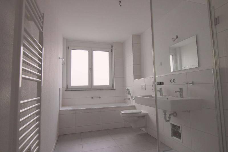 Etagenwohnung Schweinfurt Innenstadt - 4 Zimmer, 111 m&sup2;, 1.250&euro; | Angebot:26106644