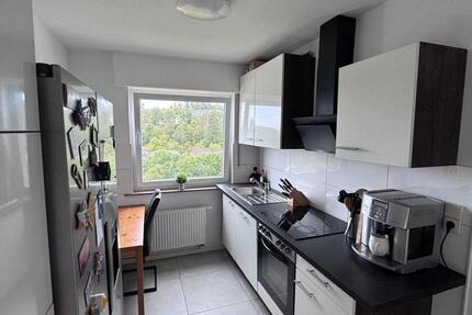 Modernisierte 3-Zimmer-Wohnung mit Balkon in Meinerzhagen