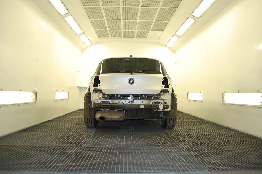 Autolackiererei KFZ-Werkstatt Lackieranlage (Gewerbehalle Werkhalle ) in TOP Lage von Dieburg zimmer