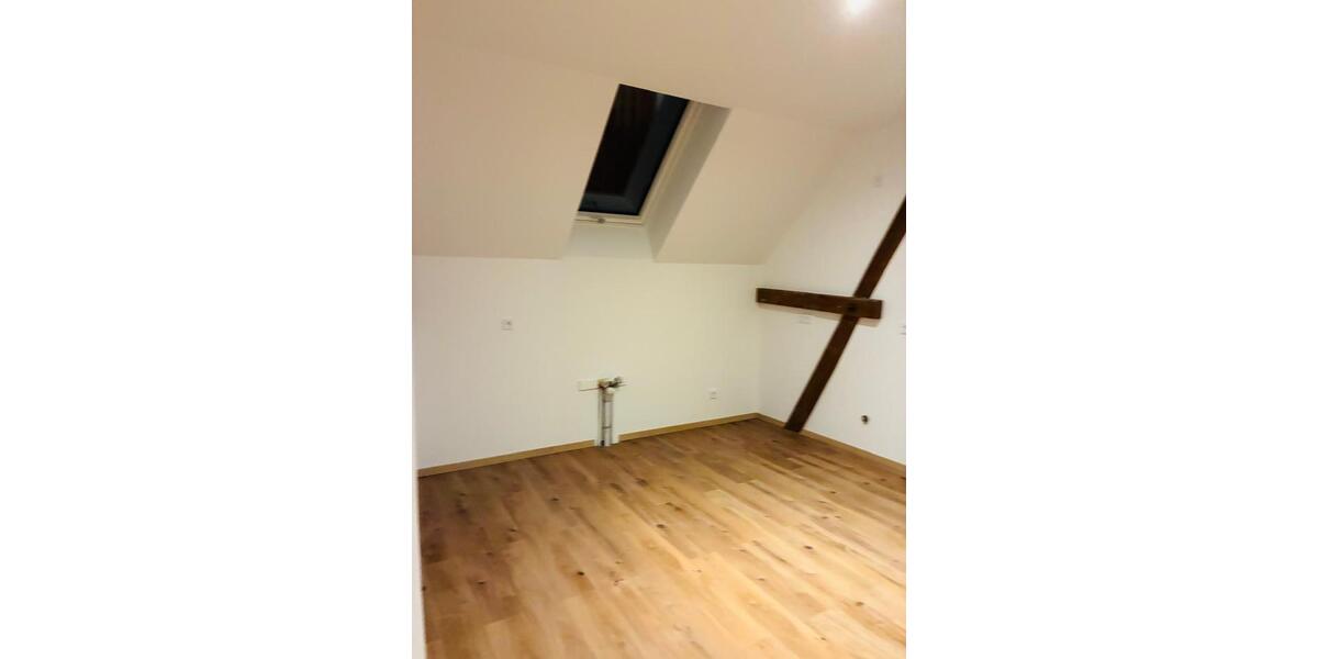 Etagenwohnung Wiesbaden Mainz-Amöneburg - 3 Zimmer, 88 m&sup2;, 1.326&euro; | Angebot:24983177