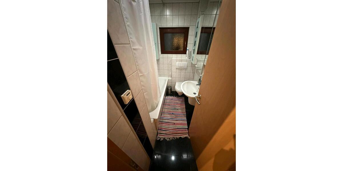 Wohnen auf Zeit Karlsruhe - 3 Zimmer, 21 m&sup2;, 430&euro; | Angebot:26111666