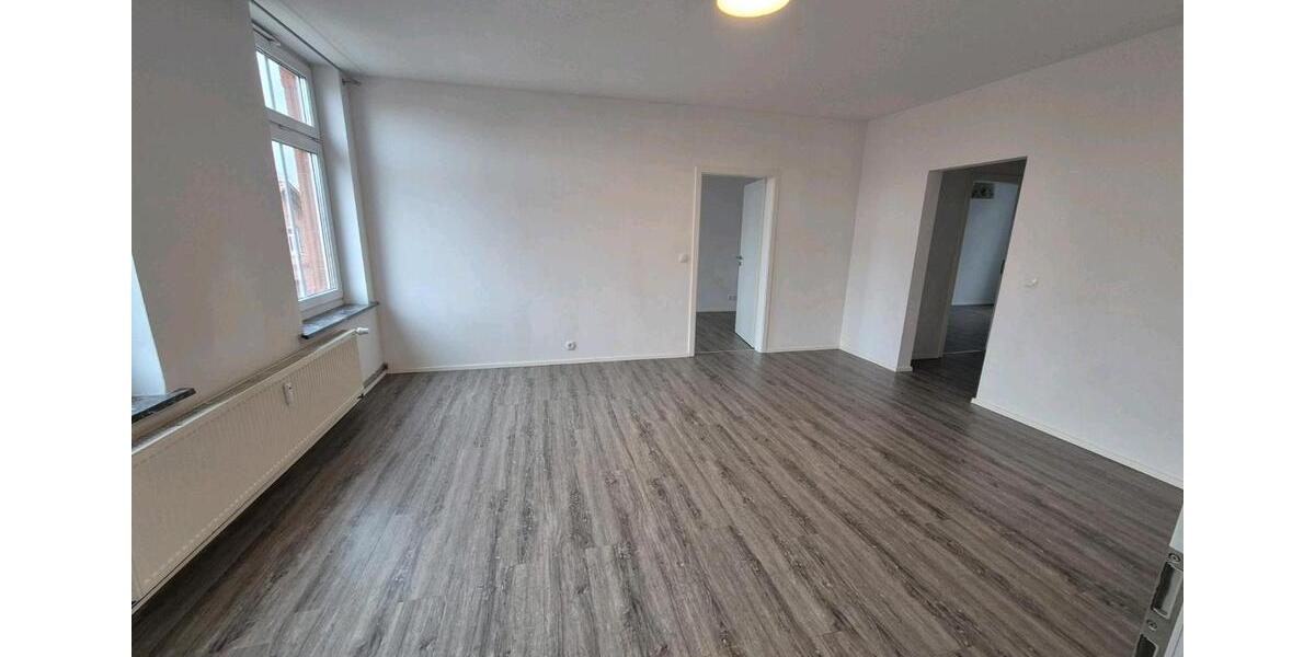 Etagenwohnung Diesdorf - 4 Zimmer, 114 m&sup2;, 800&euro; | Angebot:24649613