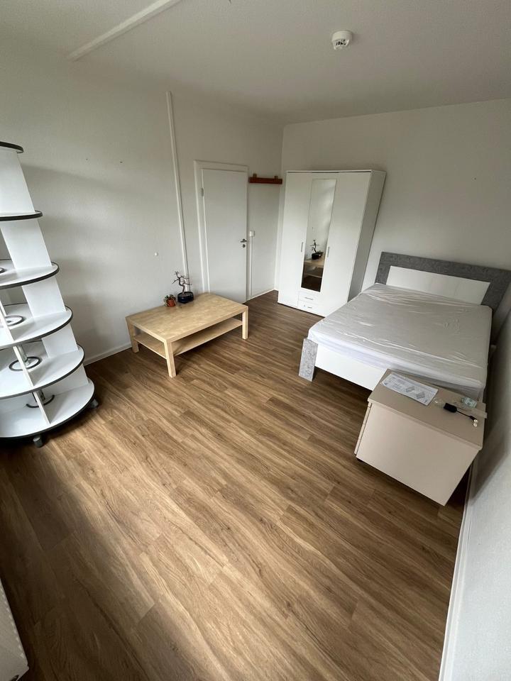 Zimmer in 3er WG näher TU