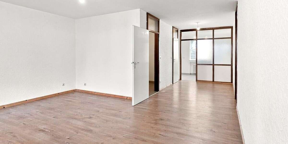 Etagenwohnung Bochum Querenburg - 3 Zimmer, 83 m&sup2;, 700&euro; | Angebot:27346983