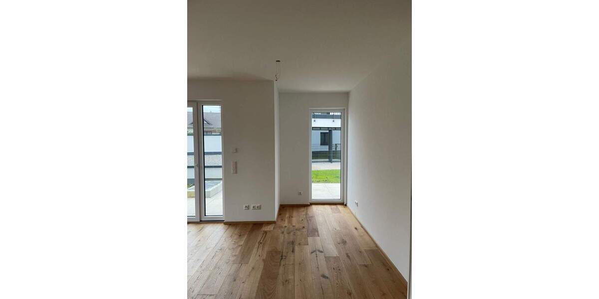 Terrassenwohnung Dinkelscherben - 3 Zimmer, 92 m&sup2;, 1.104&euro; | Angebot:26768106