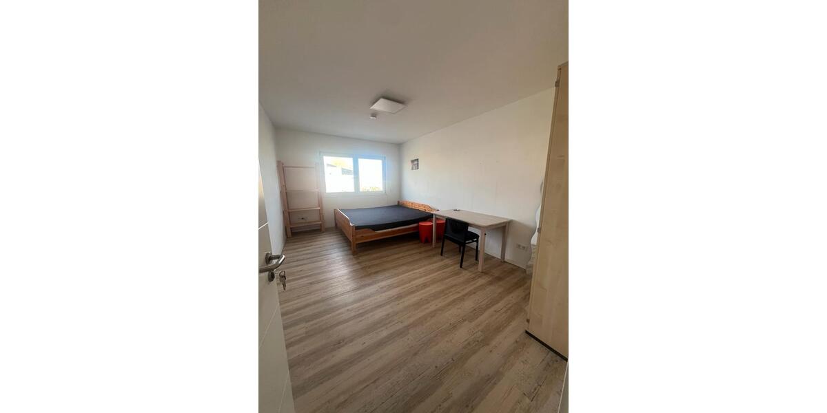 Wohnen auf Zeit Roßdorf - 1 Zimmer, 18 m&sup2;, 450&euro; | Angebot:26167440