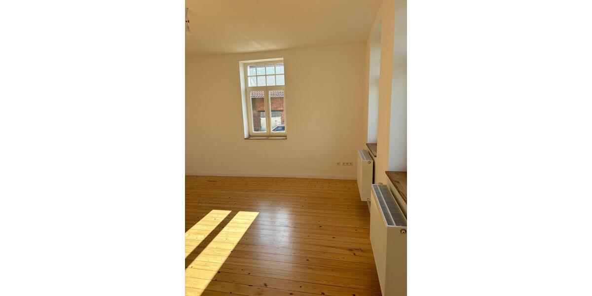 Erdgeschoßwohnung Wennigsen (Deister) - 3 Zimmer, 100 m&sup2;, 1.099&euro; | Angebot:26648573