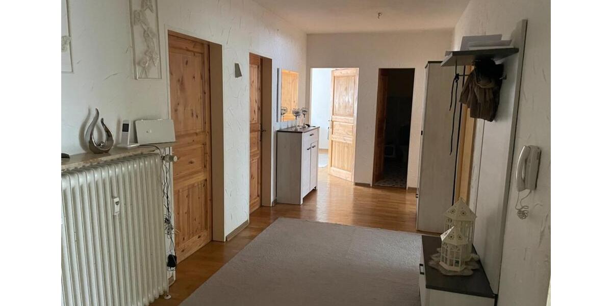 Etagenwohnung Koblenz Bubenheim - 5 Zimmer, 130 m&sup2;, 1.300&euro; | Angebot:24784043