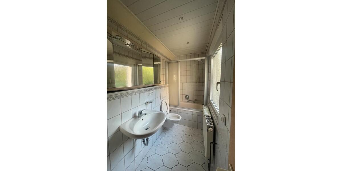 Wohnen auf Zeit Erdmannhausen - 4 Zimmer, 80 m&sup2;, 30&euro; | Angebot:25989586