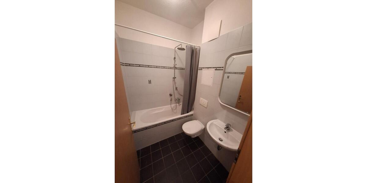 Erdgeschoßwohnung Geyer - 1 Zimmer, 39 m&sup2;, 235&euro; | Angebot:23408939