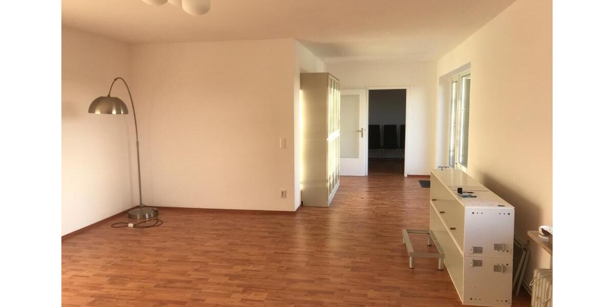 Penthouse, 2,5 Zi, 86 qm, Dachterrasse, befristet auf 2-3 Jahre 2.5 zimmer
