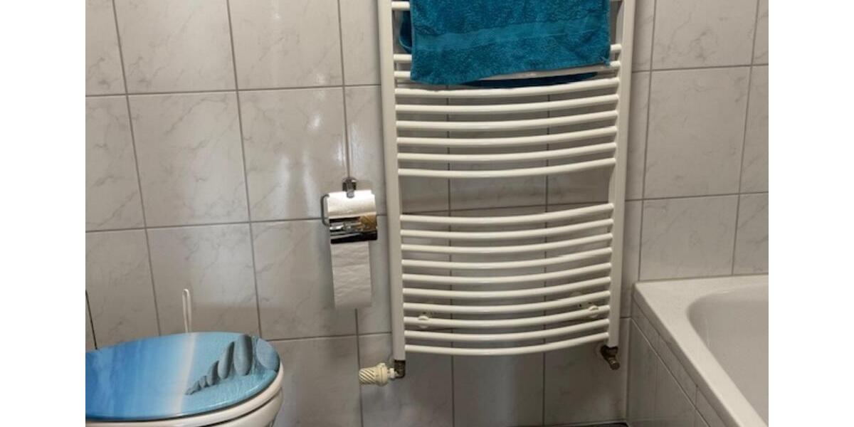 Erdgeschoßwohnung Dingolshausen - 3 Zimmer, 75 m&sup2;, 495&euro; | Angebot:23851153