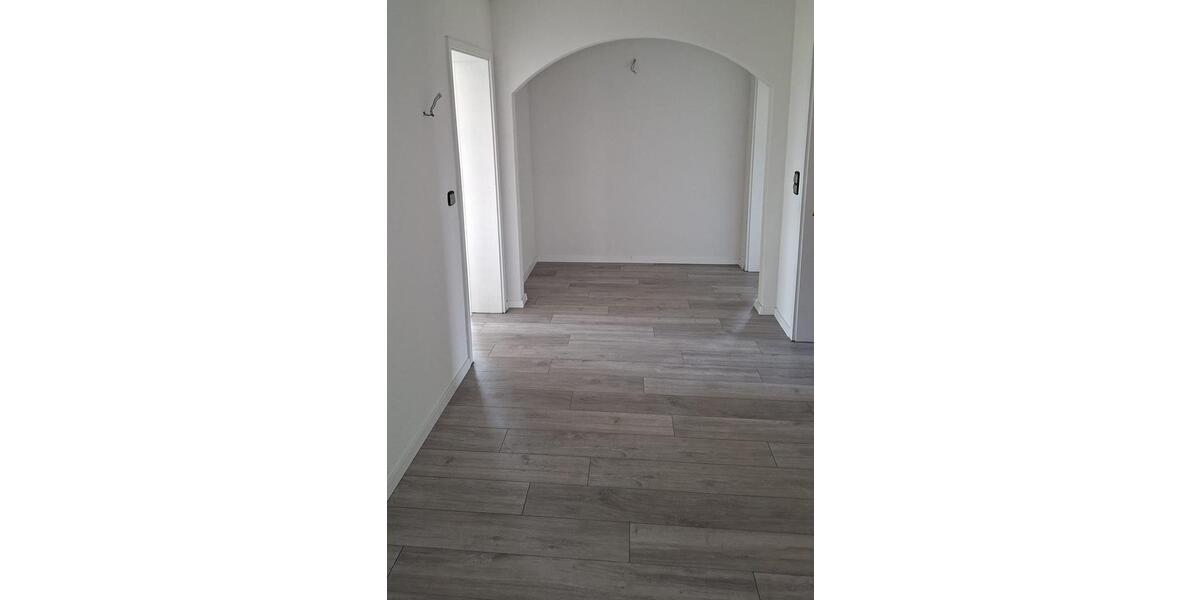 Etagenwohnung Babenhausen - 5 Zimmer, 147 m&sup2;, 1.295&euro; | Angebot:26532718