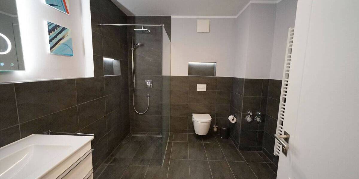 Etagenwohnung Bremen Woltmershausen - 2 Zimmer, 73 m&sup2;, 1.460&euro; | Angebot:26064588