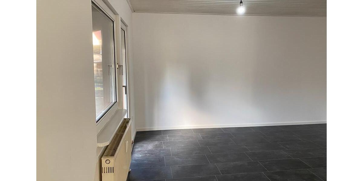 Dachgeschoßwohnung Pollenfeld - 4 Zimmer, 85 m&sup2;, 850&euro; | Angebot:24552901