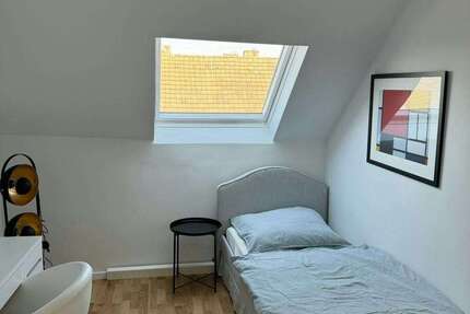 WG-Zimmer in Düsseldorf 899 € 15 m² zimmer