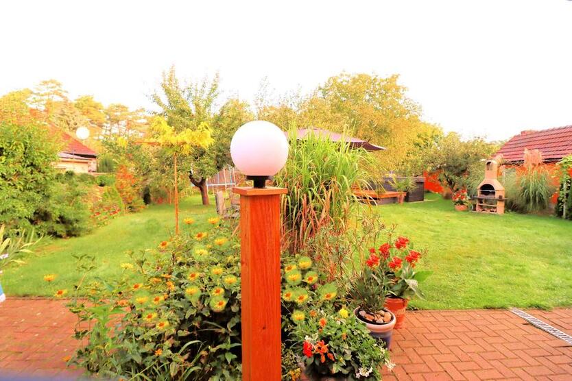 Haus im Grünen mit 600 qm schönen Garten + Sauna - Berlin Süd 4 zimmer