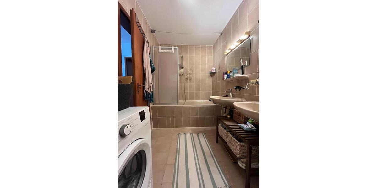 Wohnen auf Zeit Regensburg Kumpfmühl - 3 Zimmer, 117 m&sup2;, 1.380&euro; | Angebot:26028640