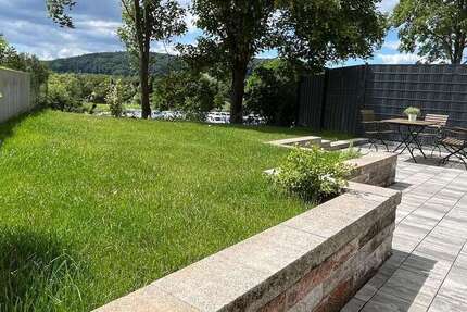 Haus Höchst - 4 Zimmer, 140 m&sup2;, 1.600&euro; | Angebot:26821519