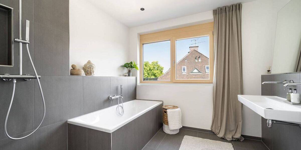 Etagenwohnung München Untergiesing-Harlaching - 3 Zimmer, 99 m&sup2;, 2.850&euro; | Angebot:26154855