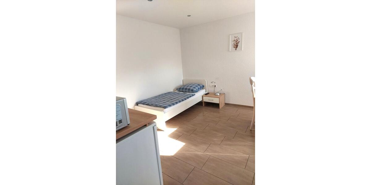 Wohnen auf Zeit Grefrath - 1 Zimmer, 26 m&sup2;, 38&euro; | Angebot:22028054