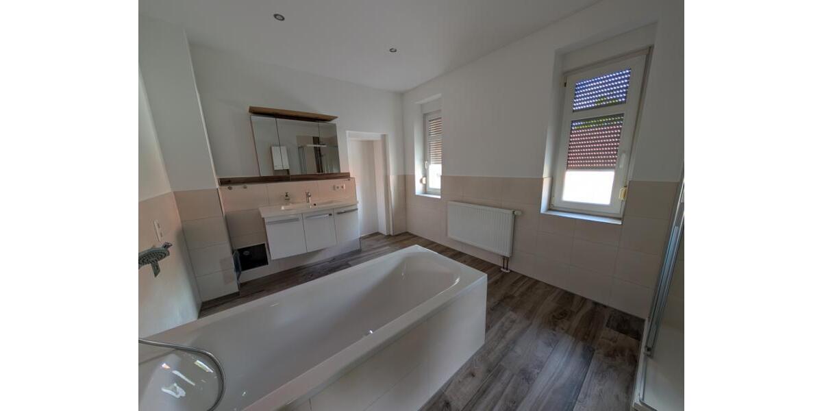 Etagenwohnung Seegebiet Mansfelder Land - 3 Zimmer, 95 m&sup2;, 760&euro; | Angebot:26453493