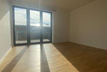 Wohnung zum Mieten in Berlin 1.125,04 € 54.88 m²