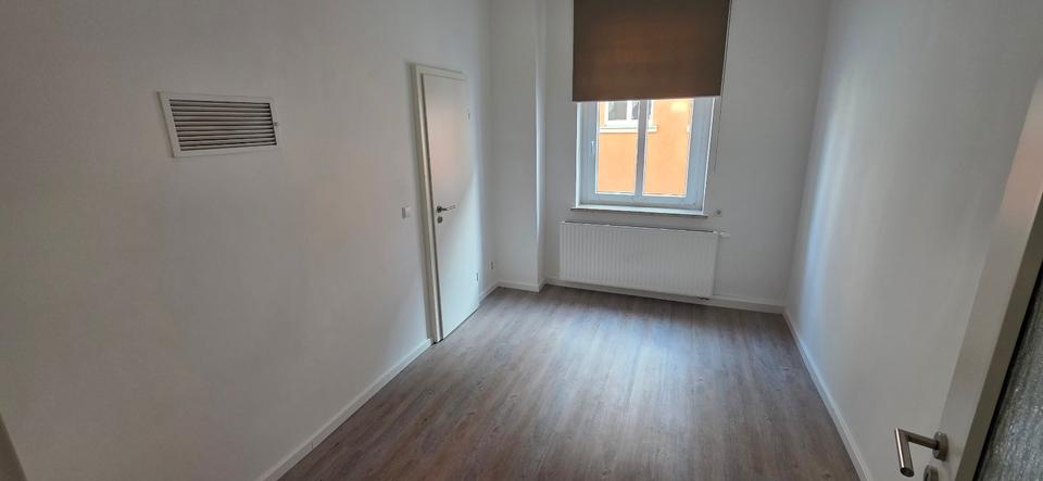 Etagenwohnung Schneeberg - 5 Zimmer, 128 m&sup2;, 1.024&euro; | Angebot:24877003
