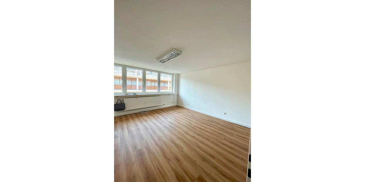 Praxisraum Mannheim Innenstadt 15qm in neuer Praxisgemeinschaft zimmer