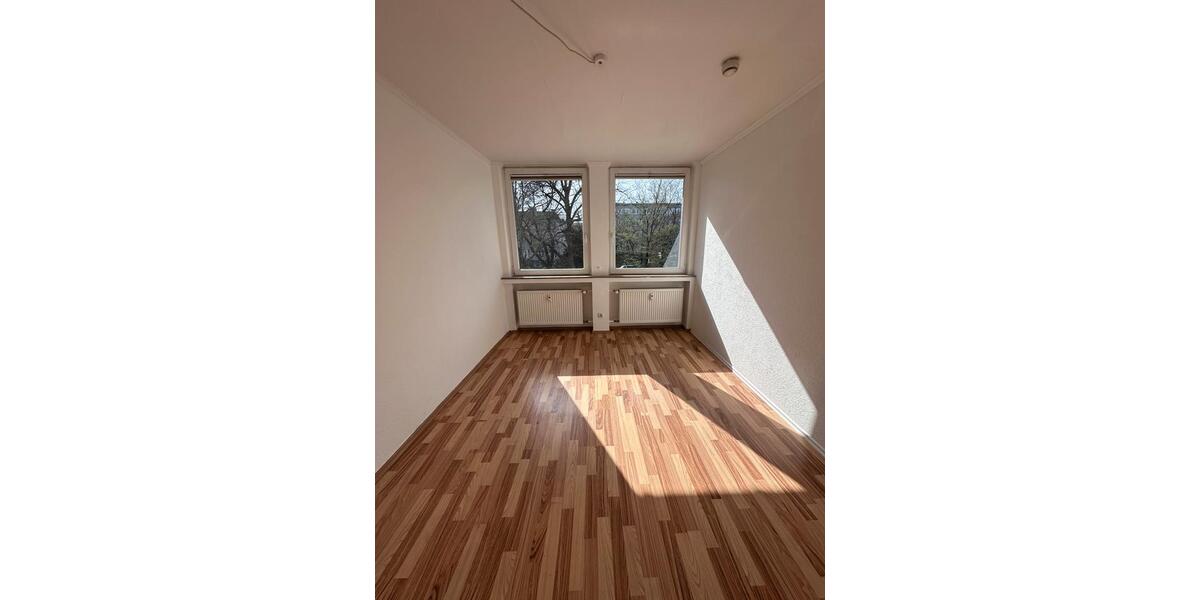 Wohnen auf Zeit Köln Innenstadt - 13 Zimmer, 70 m&sup2;, 600&euro; | Angebot:25937112