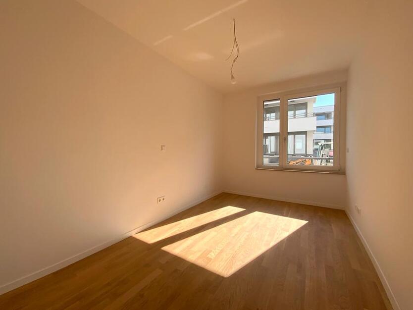 3-Zimmer-Neubauwohnung mit EBK & West-Terrasse zimmer